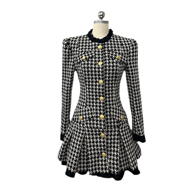 Thousand Bird Checker Dress With Feminine Style And Slim Waist